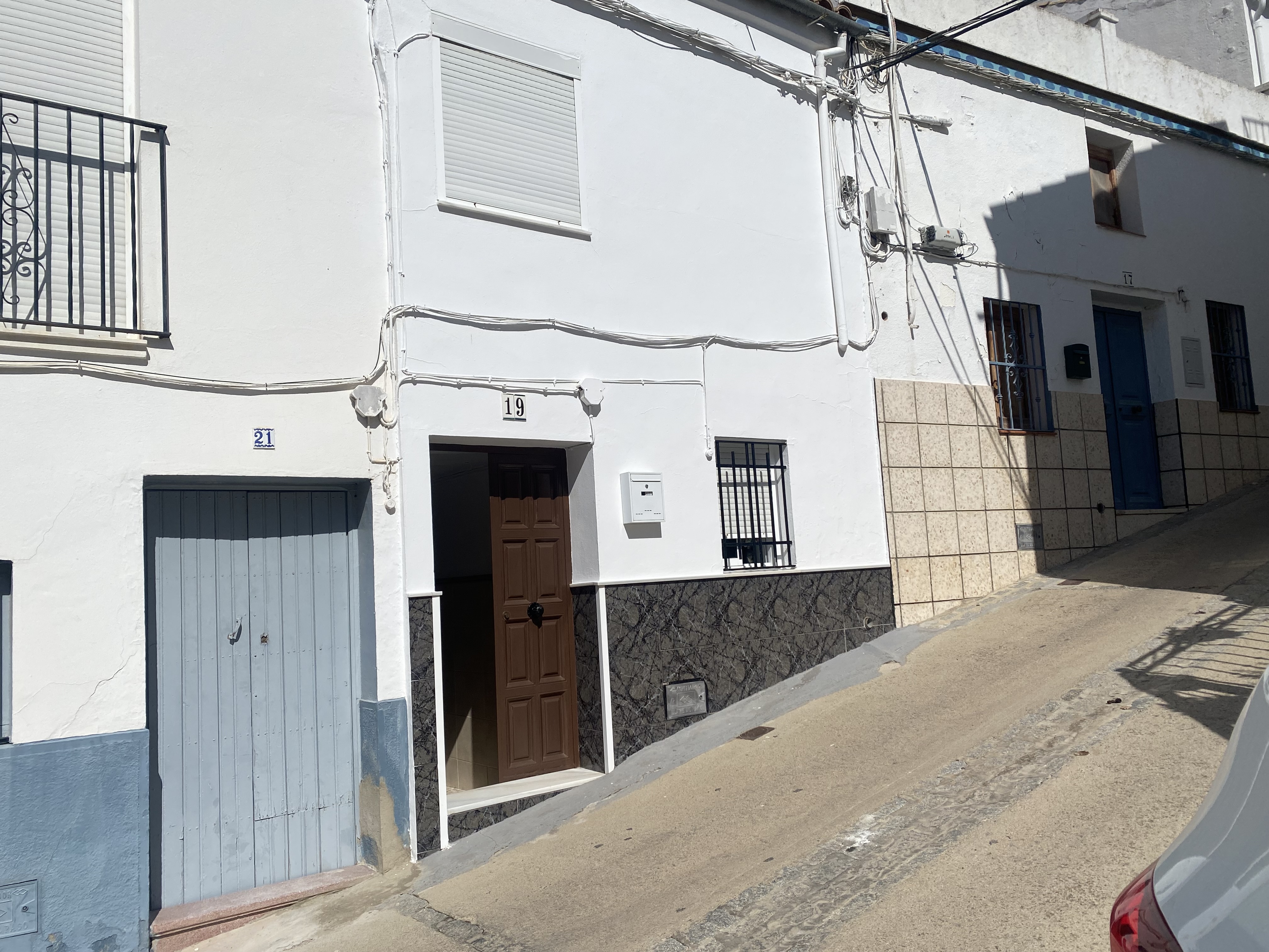 Qlistings - Edge Of The Village Townhouse Property Image